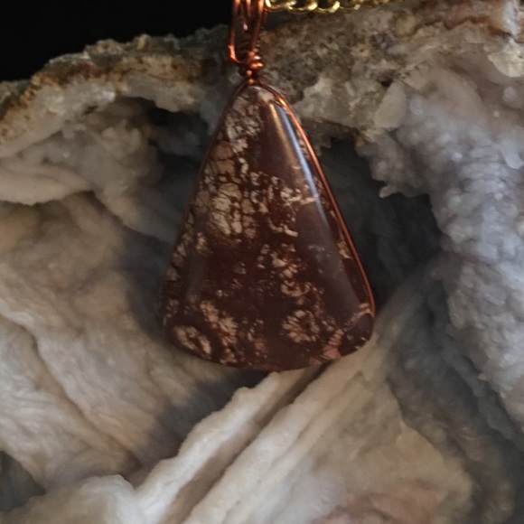 🩸FLOWER JASPER NECKLACE🩸 - Picture 2 of 7